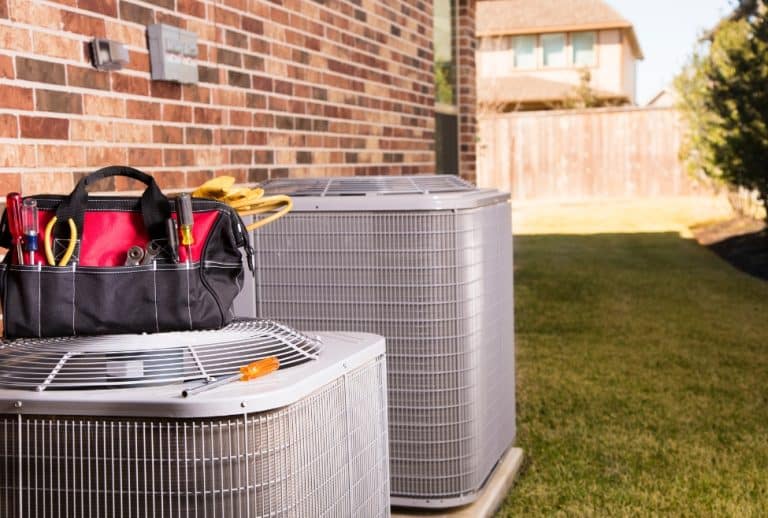 An HVAC system showing durable heating and cooling equipment, highlighting which HVAC brand lasts longest, energy-efficient HVAC installation, repair, and maintenance services by Arctic Air in Palmdale, Lancaster, Quartz Hill, Rosamond, Acton, and Tehachapi. Call us today for help with which HVAC brand lasts longest, best HVAC brand for longevity, most reliable HVAC brand, top long-lasting HVAC systems, durable HVAC units, energy-efficient HVAC installation, HVAC repair near me, HVAC replacement near me, HVAC maintenance services, HVAC system installation, HVAC system repair, heating and cooling solutions near me, best AC brand lifespan, long-lasting air conditioner brands, high-quality furnace brands, reliable ductless mini-split systems, HVAC service companies near me, affordable HVAC installation, professional HVAC maintenance.